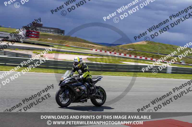 cadwell no limits trackday;cadwell park;cadwell park photographs;cadwell trackday photographs;enduro digital images;event digital images;eventdigitalimages;navarra;no limits trackdays;peter wileman photography;racing digital images;trackday digital images;trackday photos